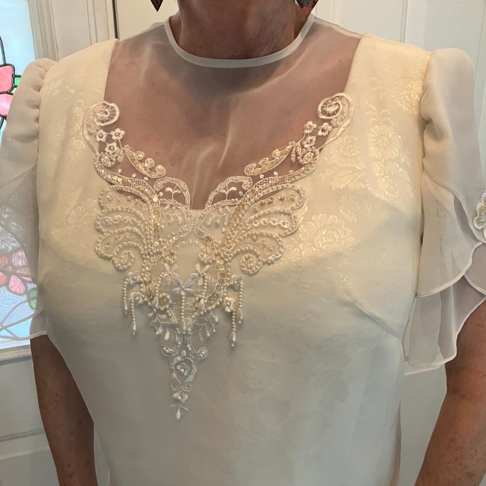 Ivory Custom Made Wedding/Formal Gowwn Approx Size 12 - Picture 2 of 10